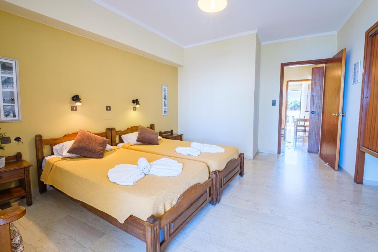 Seaside Apartments Ampavris Exterior photo