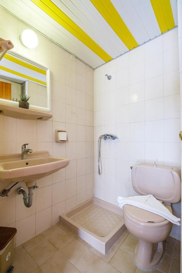 Seaside Apartments Ampavris Exterior photo